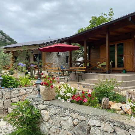 Guest House Mare Bar Bagian luar foto